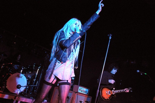 prettyreckless101217_hl-32