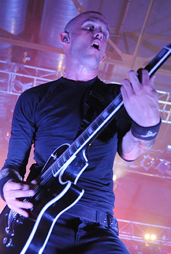 riseagainst110323_0378