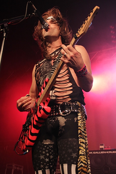 steelpanther120320_0725