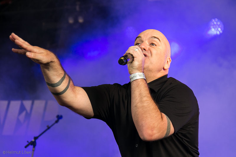 amphi_sa_bands_hl_800-0183