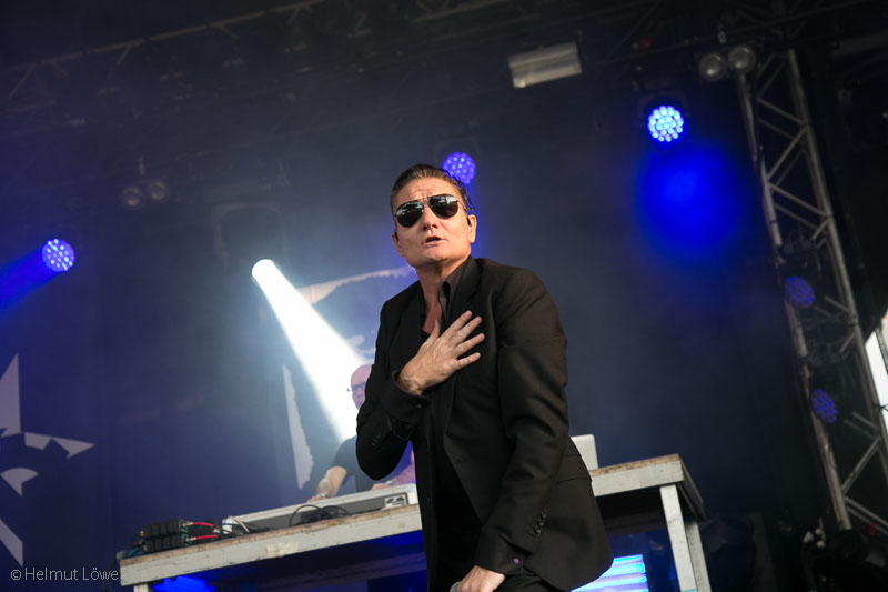 amphi_sa_bands_hl_800-0191