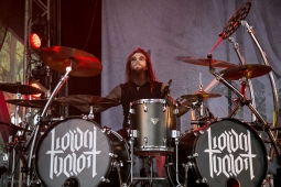 amphi_sa_bands_hl_800-9980