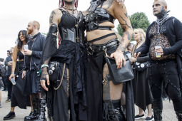 amphi-festival202607-besucher-helmut-loewe-0720