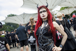amphi-festival202607-besucher-helmut-loewe-0941
