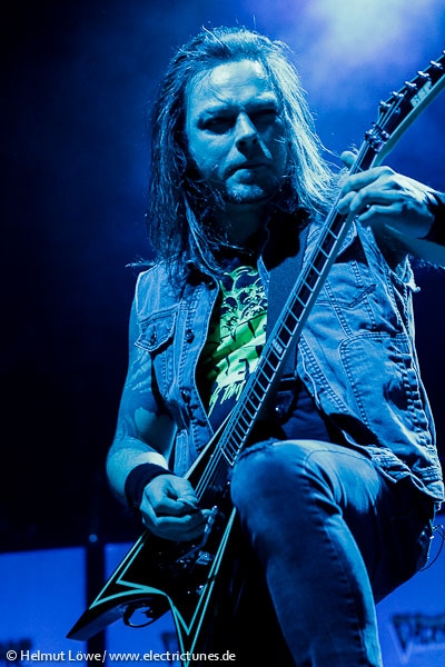 bulletformyvalentine140210_hl-20