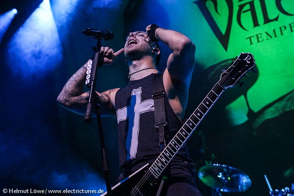 bulletformyvalentine140210_hl-35