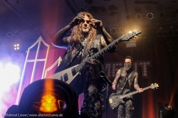 inthismoment150224_hl-47