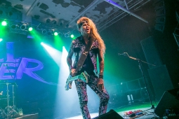 steelpanther191109_hl-2186