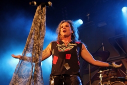 steelpanther120320_0871