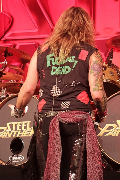 steelpanther120320_0842
