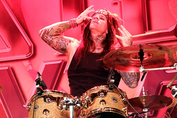 steelpanther120320_0865