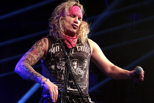steelpanther121103_hl_4907