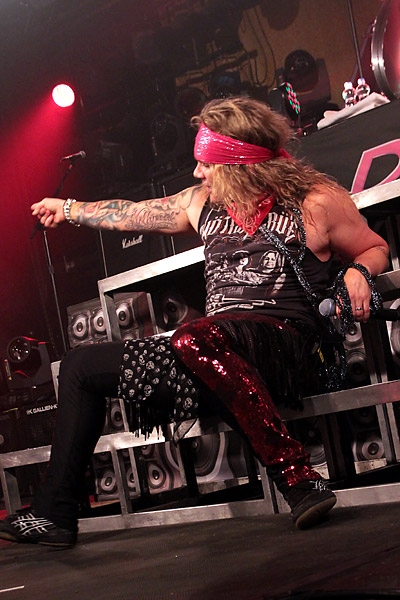 steelpanther121103_hl_4986