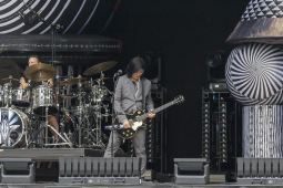 the-smashing-pumpkins-kunstrasen20250805-hl-3-16