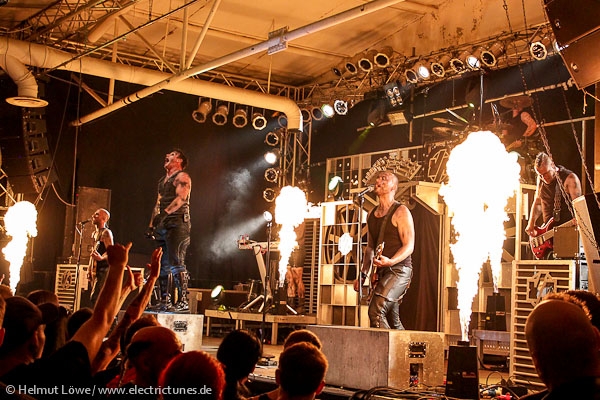 voelkerball140927_hl-10