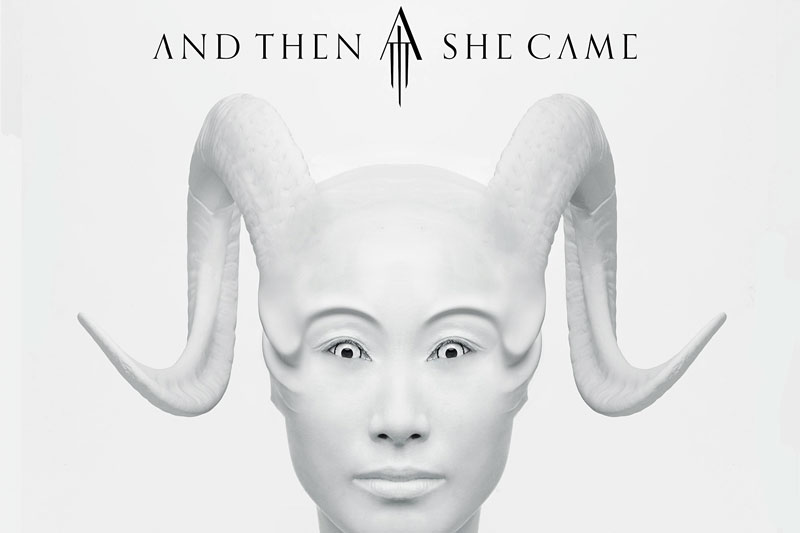 Cover des Debütalbums von And Then She Came