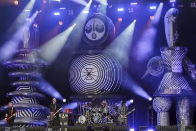 Bühne des Konzerts der Smashing Pumpkins auf dem Bonner KunstRasen