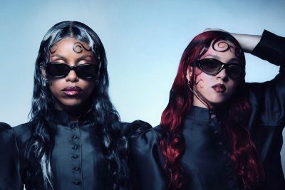 Amy Love und Georgia South von Nova Twins